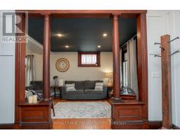 16 MAPLE STREET - 7