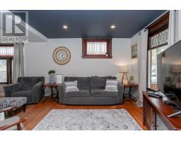 16 MAPLE STREET - 8