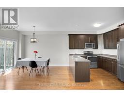 37 - 1030 OAKCROSSING GATE - 12