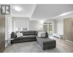 37 - 1030 OAKCROSSING GATE - 24