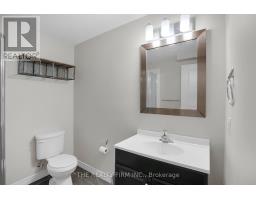 37 - 1030 OAKCROSSING GATE - 31