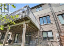 37 - 1030 OAKCROSSING GATE - 35