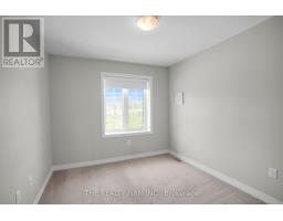 37 - 1030 OAKCROSSING GATE - 44
