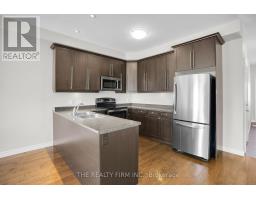 37 - 1030 OAKCROSSING GATE - 9