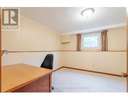 40 CUMBERLAND CRESCENT - 26
