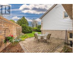 40 CUMBERLAND CRESCENT - 32