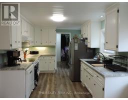 11 SOUTH STREET E - 13