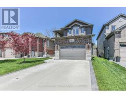 1884 FREDERICK CRESCENT - 3