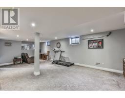 1884 FREDERICK CRESCENT - 31