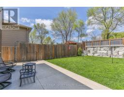 1884 FREDERICK CRESCENT - 33