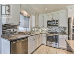 1884 FREDERICK CRESCENT - 8