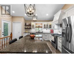 35 EXMOUTH DRIVE - 14