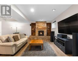 35 EXMOUTH DRIVE - 33