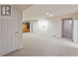 10 - 1241 BEAVERBROOK AVENUE - 19