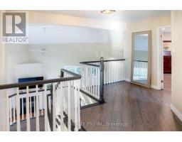 55 MORAINE CRESCENT - 24