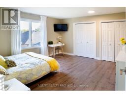 55 MORAINE CRESCENT - 27