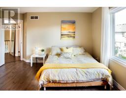 55 MORAINE CRESCENT - 29