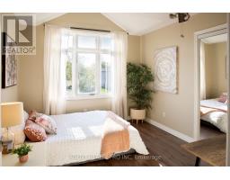 55 MORAINE CRESCENT - 30