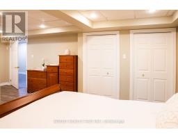 55 MORAINE CRESCENT - 37