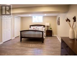 55 MORAINE CRESCENT - 40