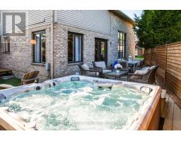 55 MORAINE CRESCENT - 47