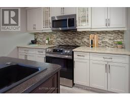 70 SHAW VALLEY DRIVE - 12