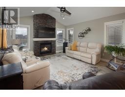 70 SHAW VALLEY DRIVE - 5