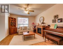 139 OLYMPIC CRESCENT - 10