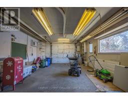 146 BURNSIDE DRIVE - 36