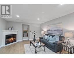 27 WYNFIELD LANE S - 30