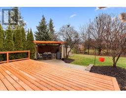27 WYNFIELD LANE S - 38