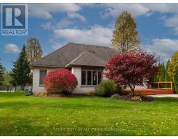 27 WYNFIELD LANE S - 41
