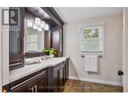36 DUNSMOOR ROAD - 32