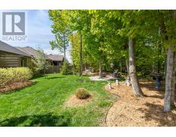 302 SONGBIRD LANE - 38