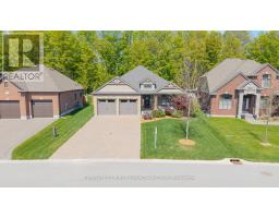 302 SONGBIRD LANE - 40