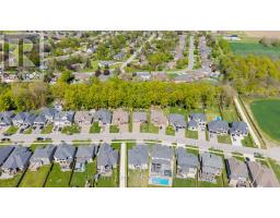 302 SONGBIRD LANE - 42