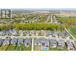 302 SONGBIRD LANE - 43