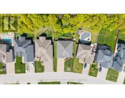 302 SONGBIRD LANE - 47