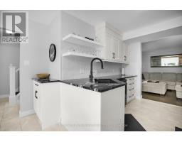 22 - 166 BONAVENTURE DRIVE - 6