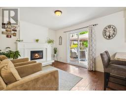 8 LOCHERN ROAD - 21