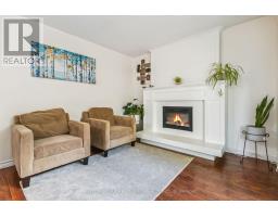 8 LOCHERN ROAD - 22