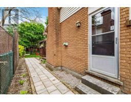 8 LOCHERN ROAD - 36