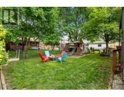 8 LOCHERN ROAD - 38