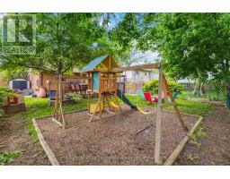 8 LOCHERN ROAD - 41