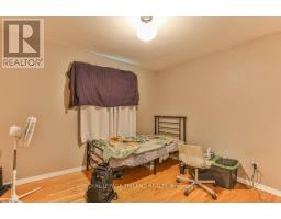 4 MAXWELL CRESCENT - 18