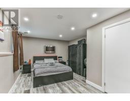 4 MAXWELL CRESCENT - 22