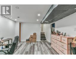 4 MAXWELL CRESCENT - 28
