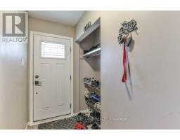 4 MAXWELL CRESCENT - 5