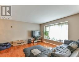 4 MAXWELL CRESCENT - 6