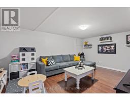 9 - 166 SOUTHDALE ROAD W - 29